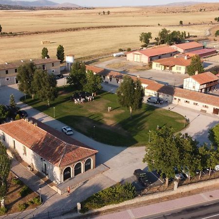 Hostal Las Paneras Avila Bagian luar foto