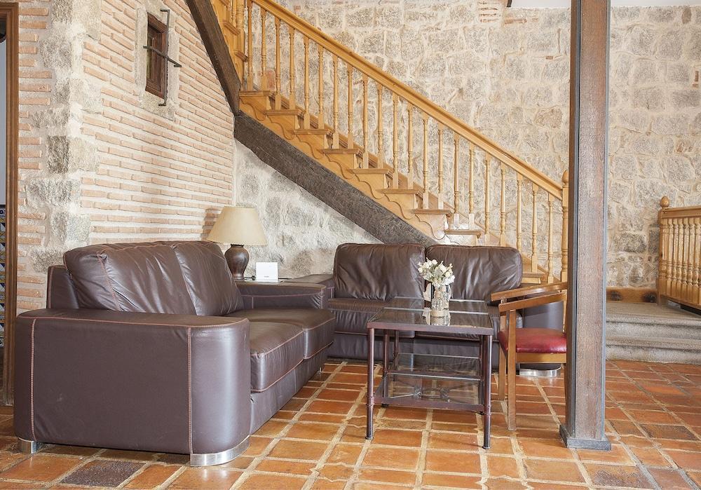 Hostal Las Paneras Avila Bagian luar foto