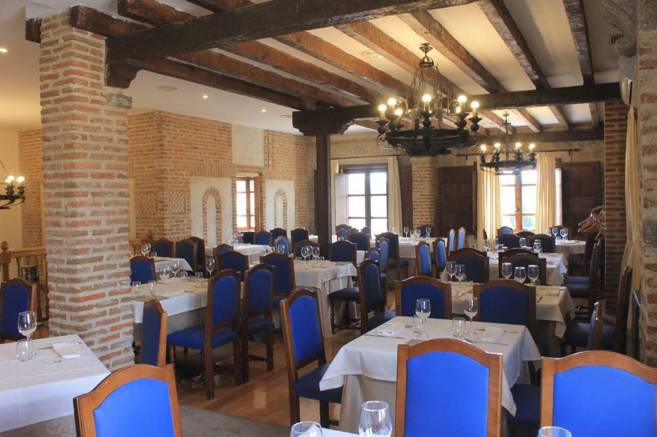 Hostal Las Paneras Avila Bagian luar foto